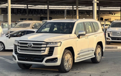 Toyota Land Cruiser LC300 hybrid công bố mức tiêu thụ nhiên liệu