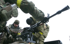 Ukraine leo thang nội chiến, Nato, LHQ họp khẩn