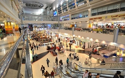 Khi sân bay Dubai đoạt “vương miện” của Heathrow