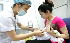 5.000 trẻ được tiêm vaccine Quinvaxem an toàn