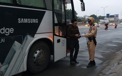 CSGT phạt nghiêm xe chở công nhân Samsung phạm luật