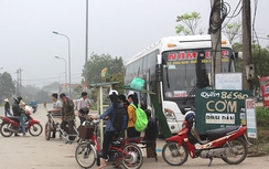 Thừa Thiên - Huế: Xe khách chạy vượt tuyến, lập bến cóc ngoài đường
