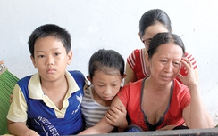 Vụ TNGT thảm khốc tại Bình Thuận: Con thơ ngơ ngác ngóng mẹ cha