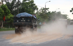 Quảng Trị: Xe có ngọn “cày nát” từ đường liên xã ra quốc lộ