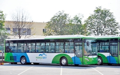 Buýt nhanh BRT bất ngờ chạy thử ngoài đường