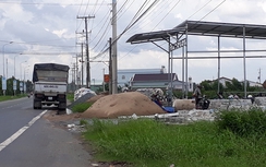 Nhà kho thanh long không phép lấn chiếm hành lang giao thông