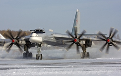 Nga đưa máy bay ném bom chiến lược bay sát Hàn, Nhật