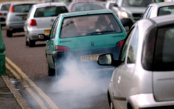 London thu thêm phí độc hại xe vào nội đô