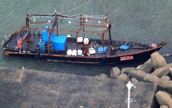 Ngày càng có nhiều “tàu ma” Triều Tiên dạt bờ biển Nhật Bản