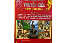 Độc đáo bộ lịch Truyện Kiều 9 năm