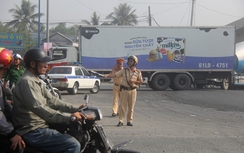 Cảnh sát giao thông TP.HCM dồn lực chống ùn tắc xuyên Tết