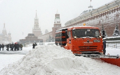 Dịch vụ bới xe trong tuyết hút khách tại Moscow