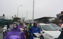 Vì sao bến xe, đường phố Hà Nội không ùn tắc dịp Tết?