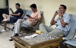 Hơn 45% nam giới tại Việt Nam hút thuốc lá