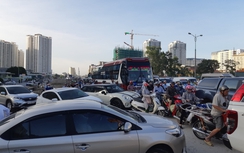 Nhếch nhác, ùn tắc các công trường giao thông ở Hà Nội