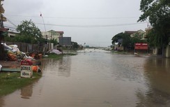 Mưa lớn sau bão, nhiều nơi ngập lụt, giao thông chia cắt