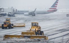 Hơn 1.000 chuyến bay phải hủy do bão tuyết tại Mỹ