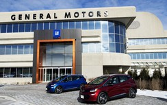 Tổng thống Mỹ tiếp tục chỉ trích General Motors