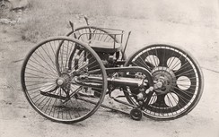 Chiếc xe máy đầu tiên