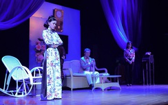 Trịnh Kim Chi đưa khán giả về Sài Gòn xưa cùng bolero trong kịch