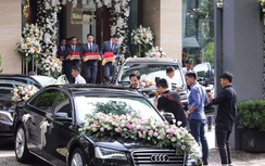 Tận thấy dàn siêu xe trong ngày cưới hoa hậu Đặng Thu Thảo