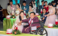 Xúc động đám cưới tập thể của 40 cặp đôi khuyết tật