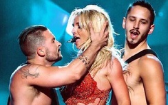 Britney Spears hủy loạt lịch biểu diễn vì chuyện gia đình