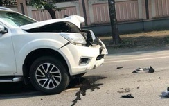 Video: Cú tông kinh hoàng của xe bán tải lấn làn gây tai nạn
