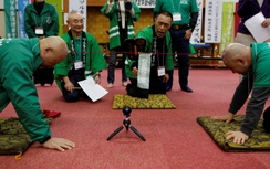 Cuộc thi kéo co bằng đầu trọc tại Nhật Bản