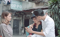 Lộ liễu quảng cáo trên phim Việt