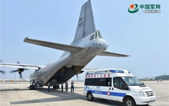Phía sau việc Trung Quốc đáp máy bay quân sự xuống Trường Sa