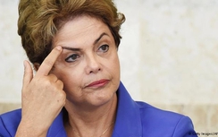 Tổng thống Brazil bị đình chỉ chức vụ để luận tội
