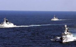 Trung Quốc ngang nhiên tập trận trên biển Đông