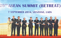 Biển Đông vẫn nóng bên lề Hội nghị cấp cao ASEAN