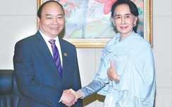 Thủ tướng Nguyễn Xuân Phúc hội kiến bà Aung San Suu Kyi