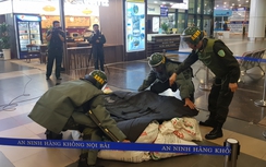 Ly kỳ xem gỡ bom, mìn tại sân bay Nội Bài