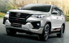 Toyota giới thiệu 2 phiên bản Fortuner máy dầu, giá từ 920 triệu