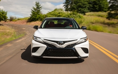 Toyota Camry 2018 được đánh giá an toàn nhất phân khúc