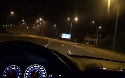 Những lưu ý khi lái xe đường dài vào ban đêm