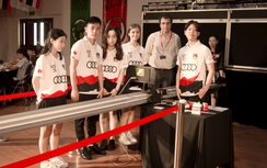 Học sinh Việt Nam tham dự cuộc thi thiết kế xe F1 thế giới