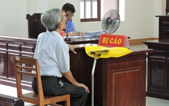 Ông già dâm ô trẻ em Nguyễn Khắc Thủy nhận án 3 năm tù