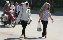 Sĩ tử đội nắng 38 độ về Hà Nội thi THPT Quốc gia