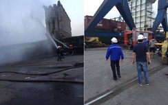 Hải Phòng: Cháy container chở phốt pho ở cảng Nam Hải