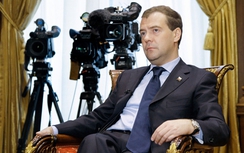 Thủ tướng Medvedev: "Nga không tham vọng lãnh đạo thế giới"