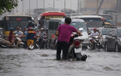 Đêm nay Hà Nội tiếp tục mưa lớn, có ngập lụt hay không?