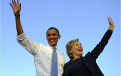 Bầu cử Mỹ: Obama nâng Clinton... "lên tận mây xanh"