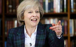 Tân Thủ tướng Anh Theresa May làm gì khi nhận chức?