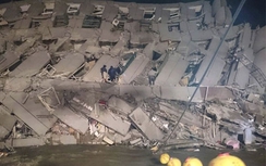 Động đất rung chuyển Đài Loan, nhiều tòa nhà bị sập