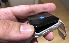Apple sửa miễn phí lỗi phồng pin cho Apple Watch Series 2