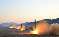 Triều Tiên phóng tên lửa, Phó Tổng thống Mỹ tới Hàn Quốc